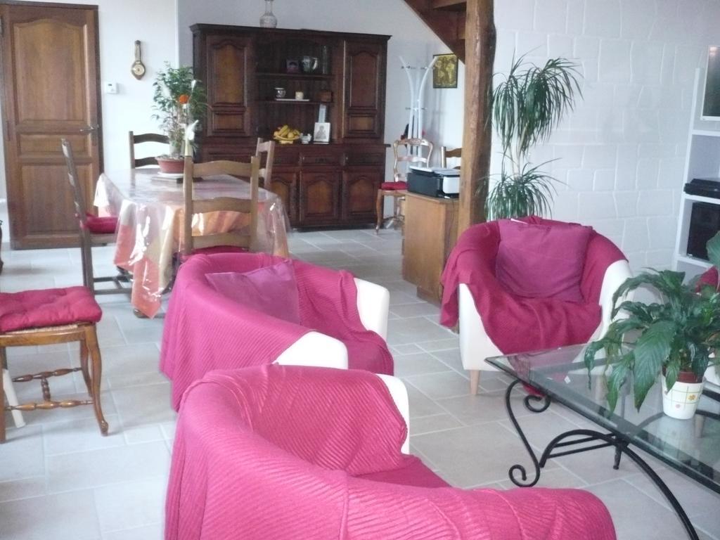 Chambres D'Hotes Anne-Marie Châtillon-sur-Indre Cameră foto